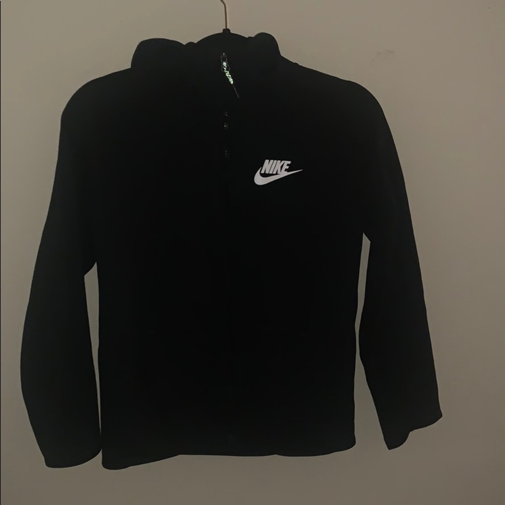 Nike tech sweater